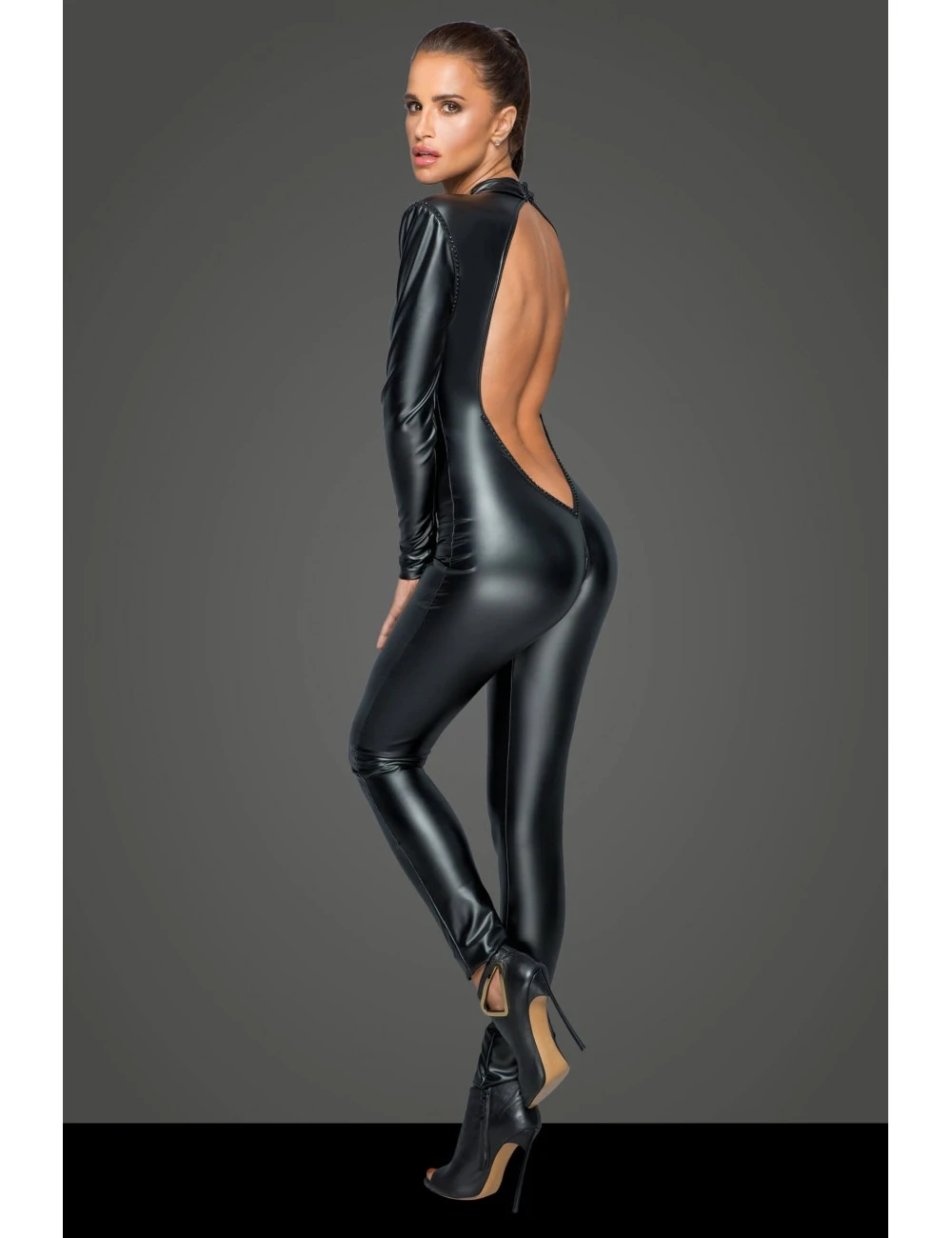 Combinaison Vinyle F230 Missbehaved Noir Handmade – Image 2